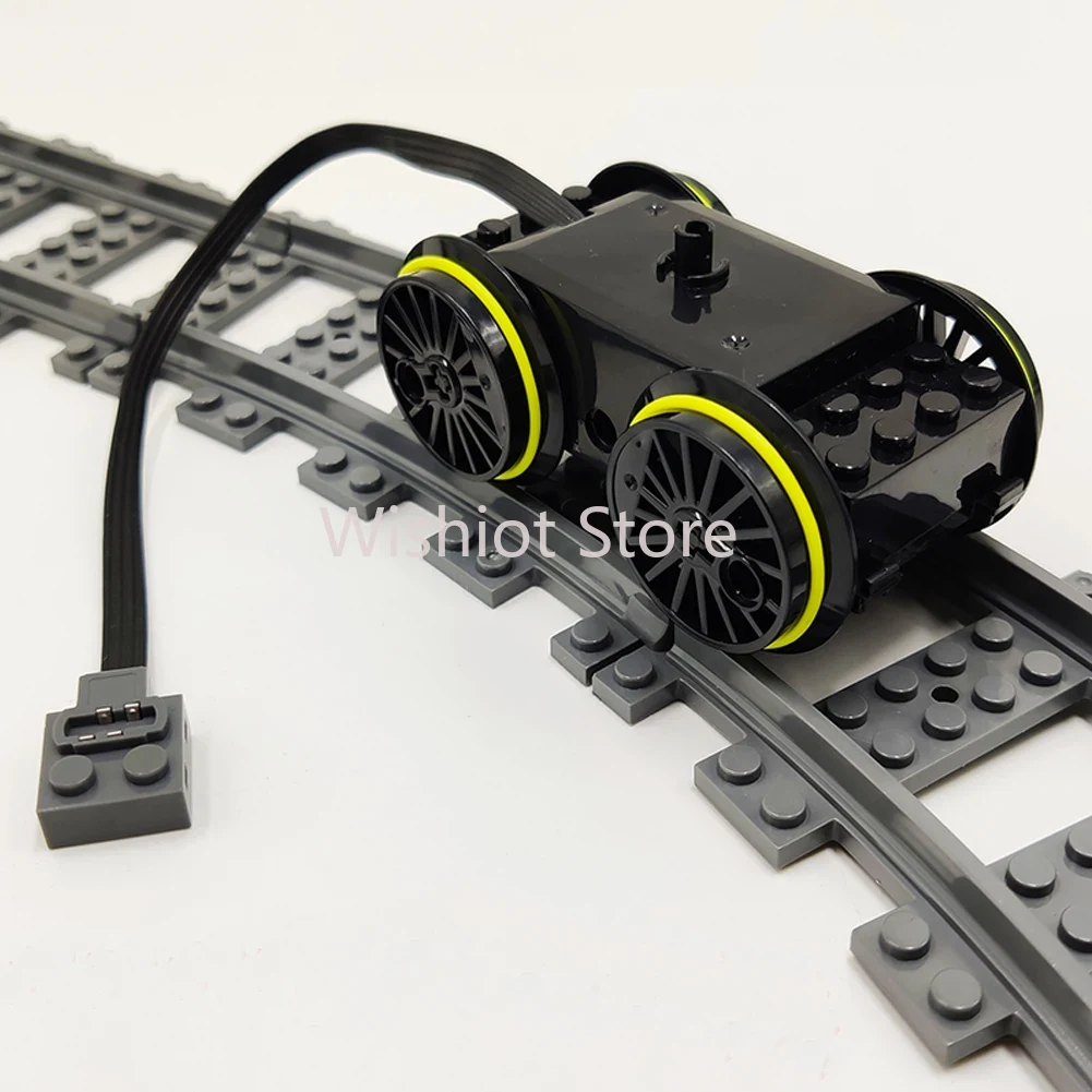 テクニカルパーツ トレインモーター 88002 MOC パッ - Power Tools Lego のレビューと価格