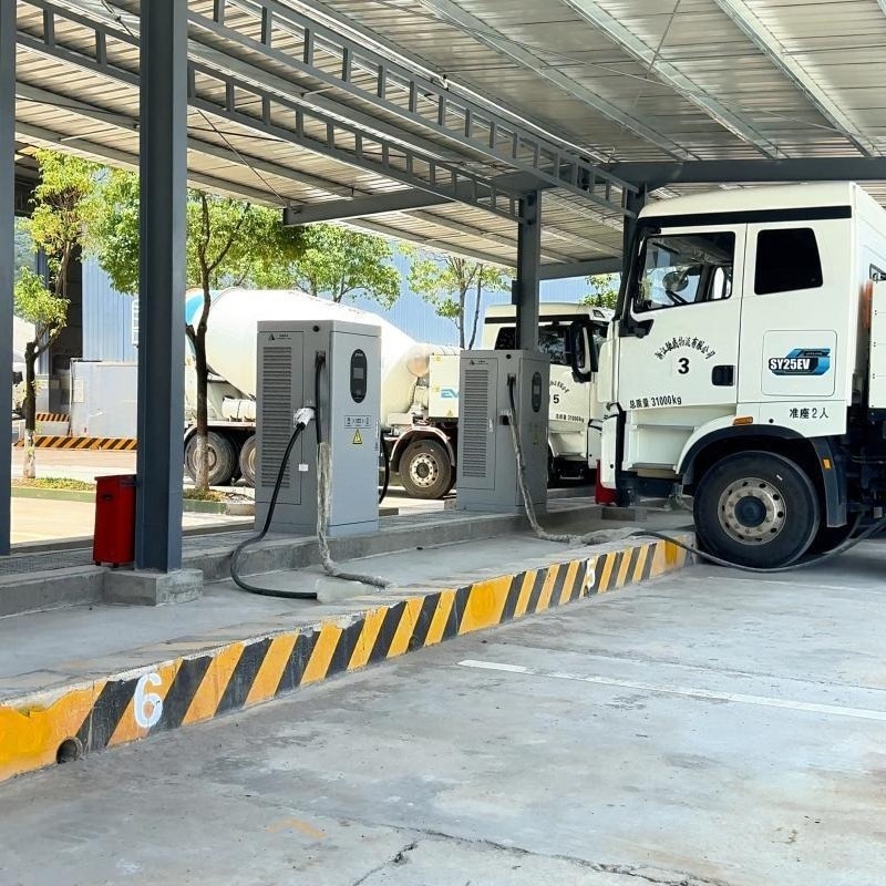 商用大型トラック充電パイル、物流トラック、セメントミキサート - Power Tools Logistics のレビューと価格